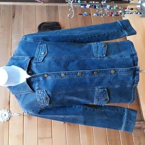 Jones New York Jean jacket for women, blue denim  XL and in excellent condition